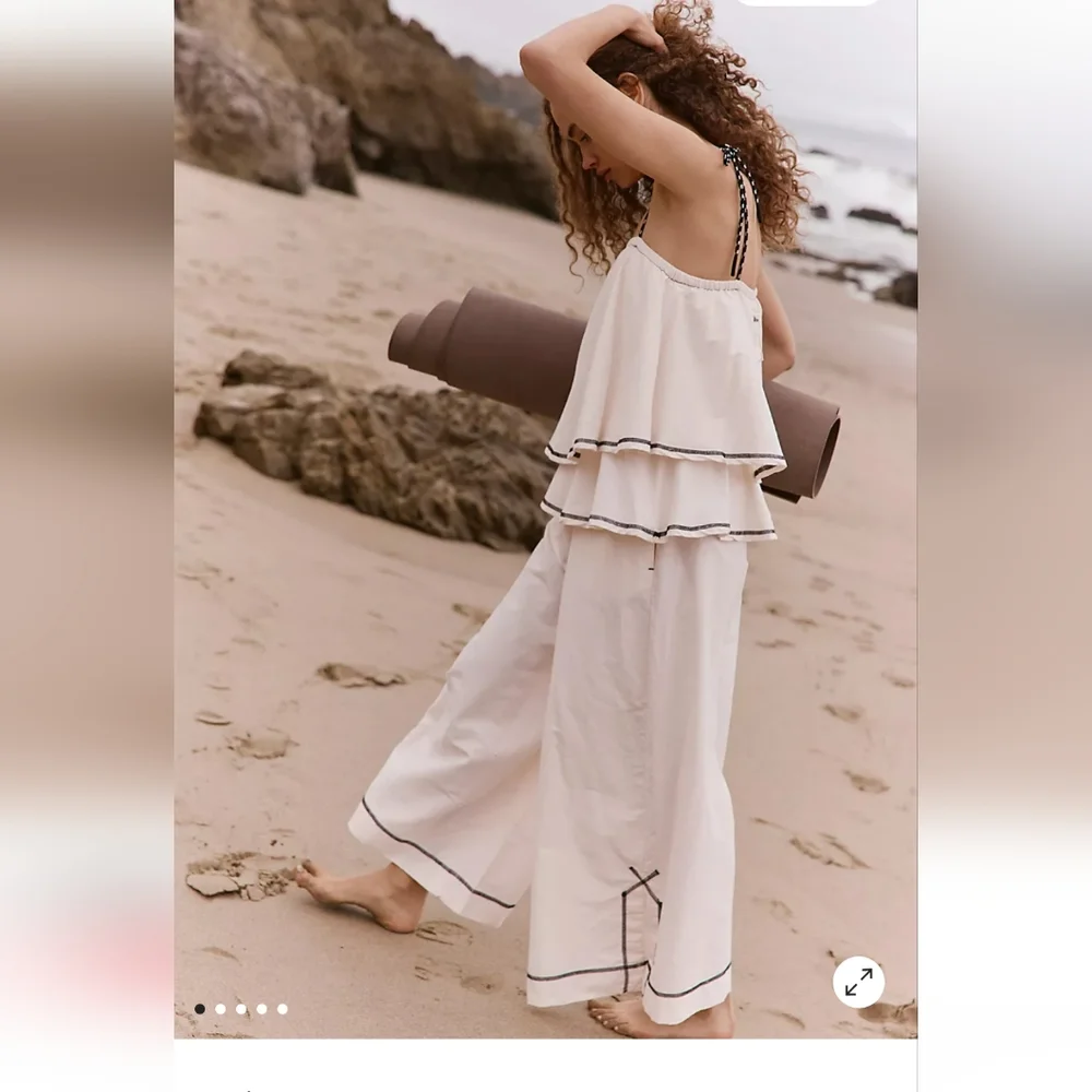 New Free People Movement Warm Down One Piece Ivory Size Small NWOT - Picture 2 of 10